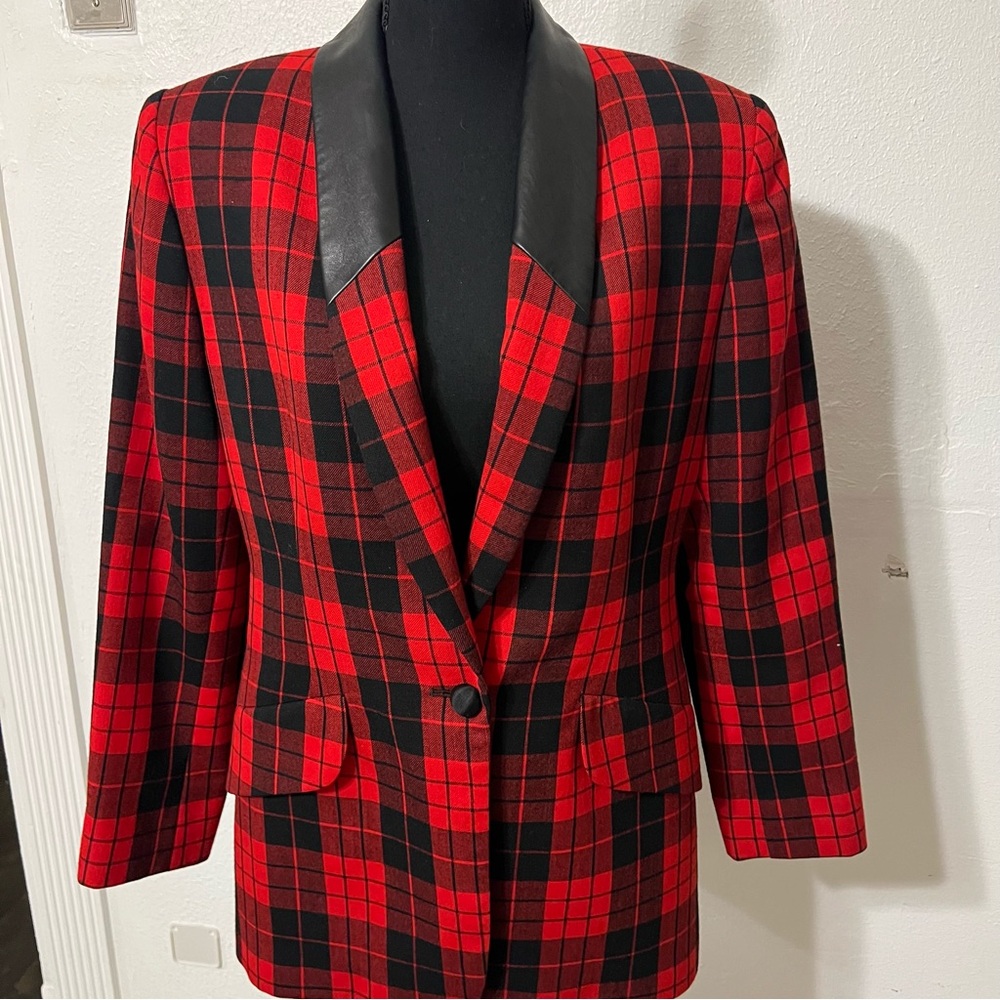 Vintage 80s Plaid Red Black Wool Blazer Leather Collar Satin Button Pristine - Picture 5 of 10